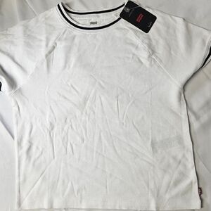 Levi's White T-Shirt with Black Trim Size‎ XL